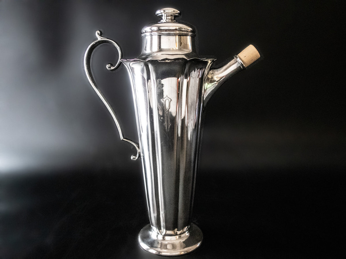 Vintage Silver Plate Cocktail Shaker Beverage Dispenser Meriden Silver Co